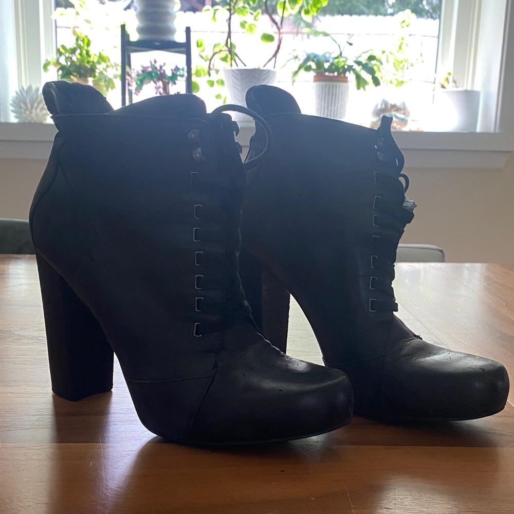 Nine West Black Heeled Ankle Boots
